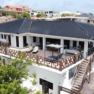 Beautiful Villa With Pool Near The Beach For Groups Villa